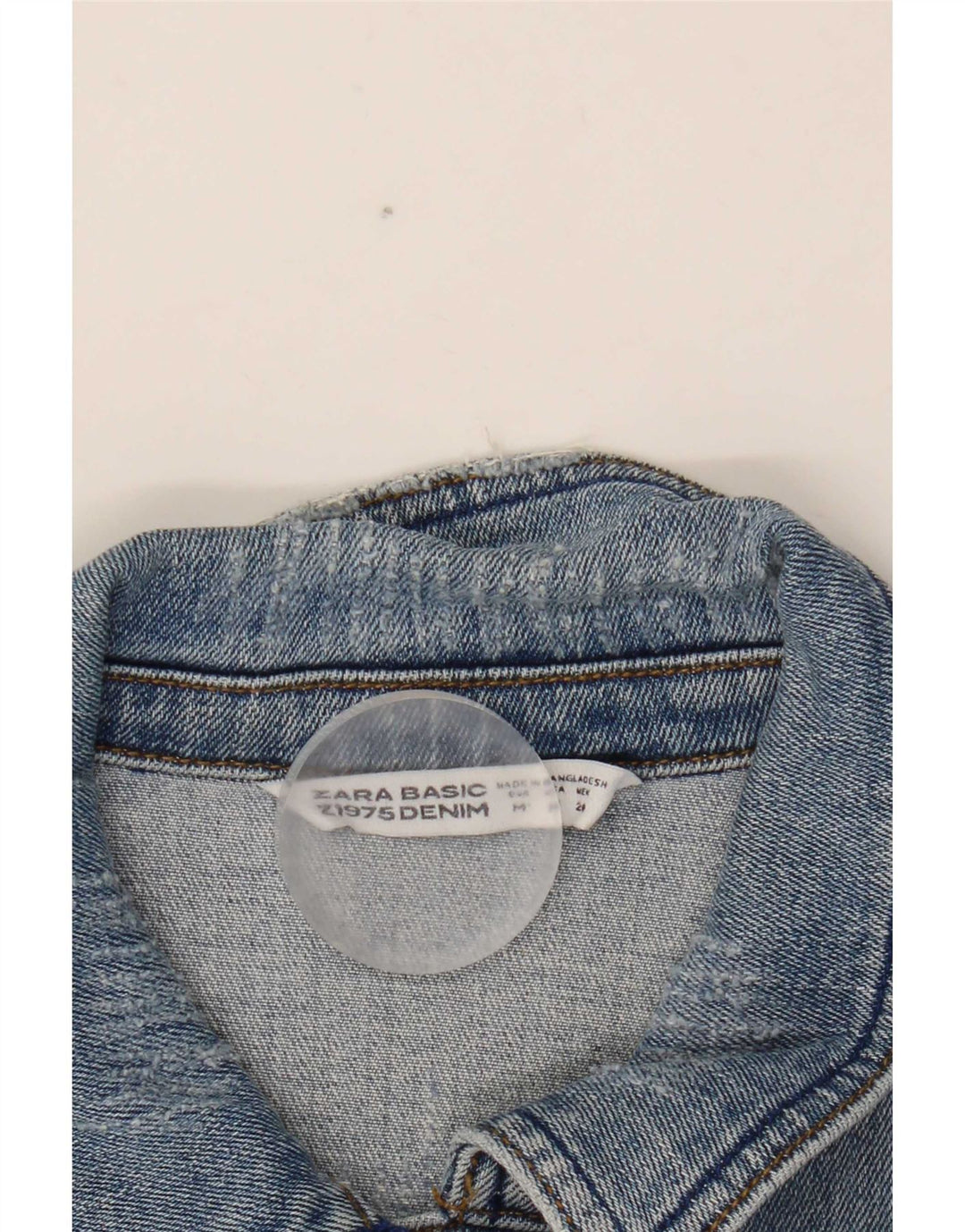Женская укороченная джинсовая куртка Zara UK 12, хлопок среднего синего цвета