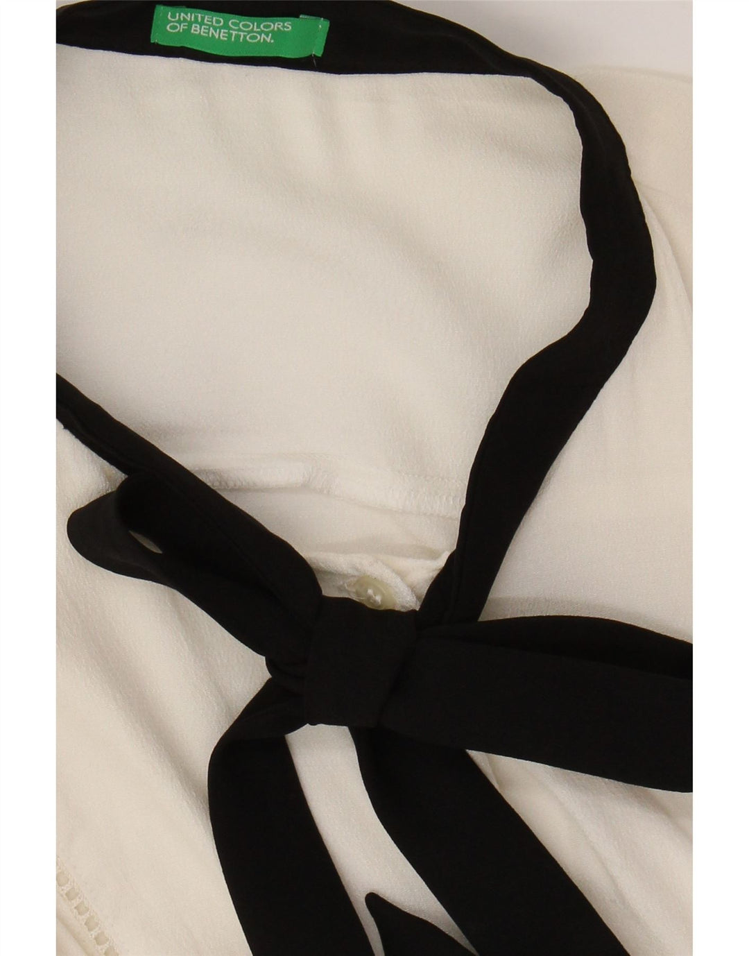 Женская блузка-рубашка с галстуком-бабочкой BENETTON, Великобритания, 16, большая белая вискоза с цветными блоками