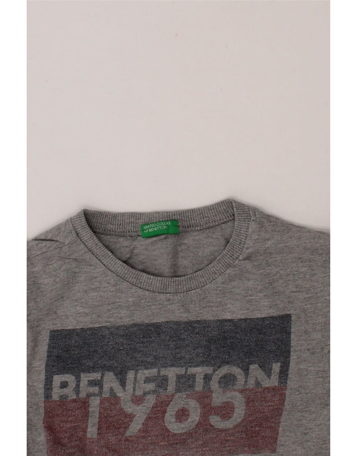 BENETTON Boys Graphic Top Long Sleeve 7-8 Years Medium Grey Cotton Vintage Benetton and Second-Hand Benetton from Messina Hembry 