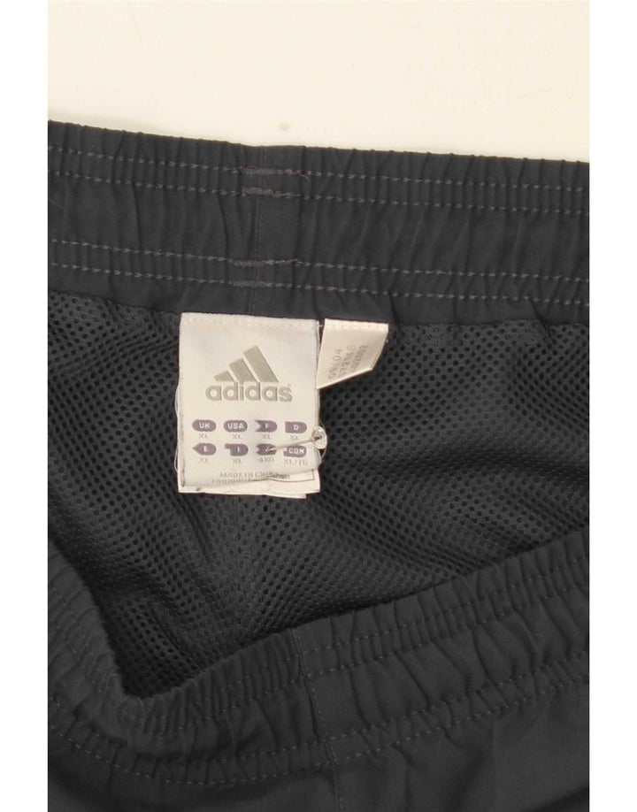 Мужские спортивные шорты Adidas XL серые из полиэстера