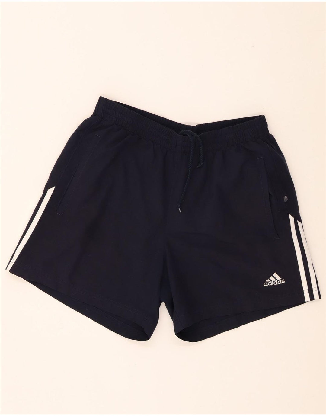 Мужские спортивные шорты Adidas среднего размера из полиэстера черного цвета