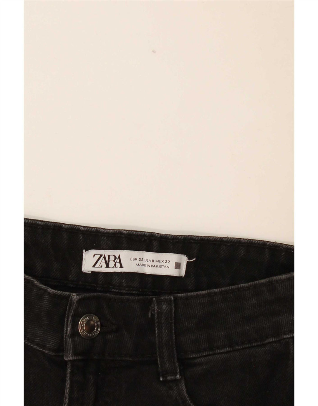 Женские джинсы узкого кроя Zara EU 32 2XS W22 L28 черные