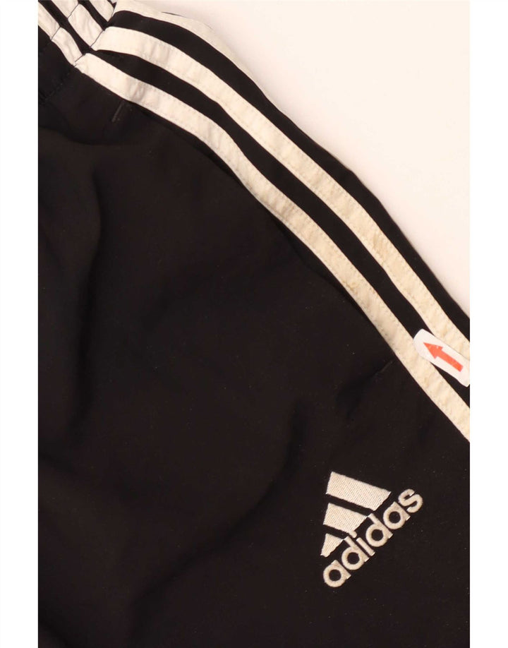 Мужские спортивные шорты Adidas среднего размера из полиэстера черного цвета