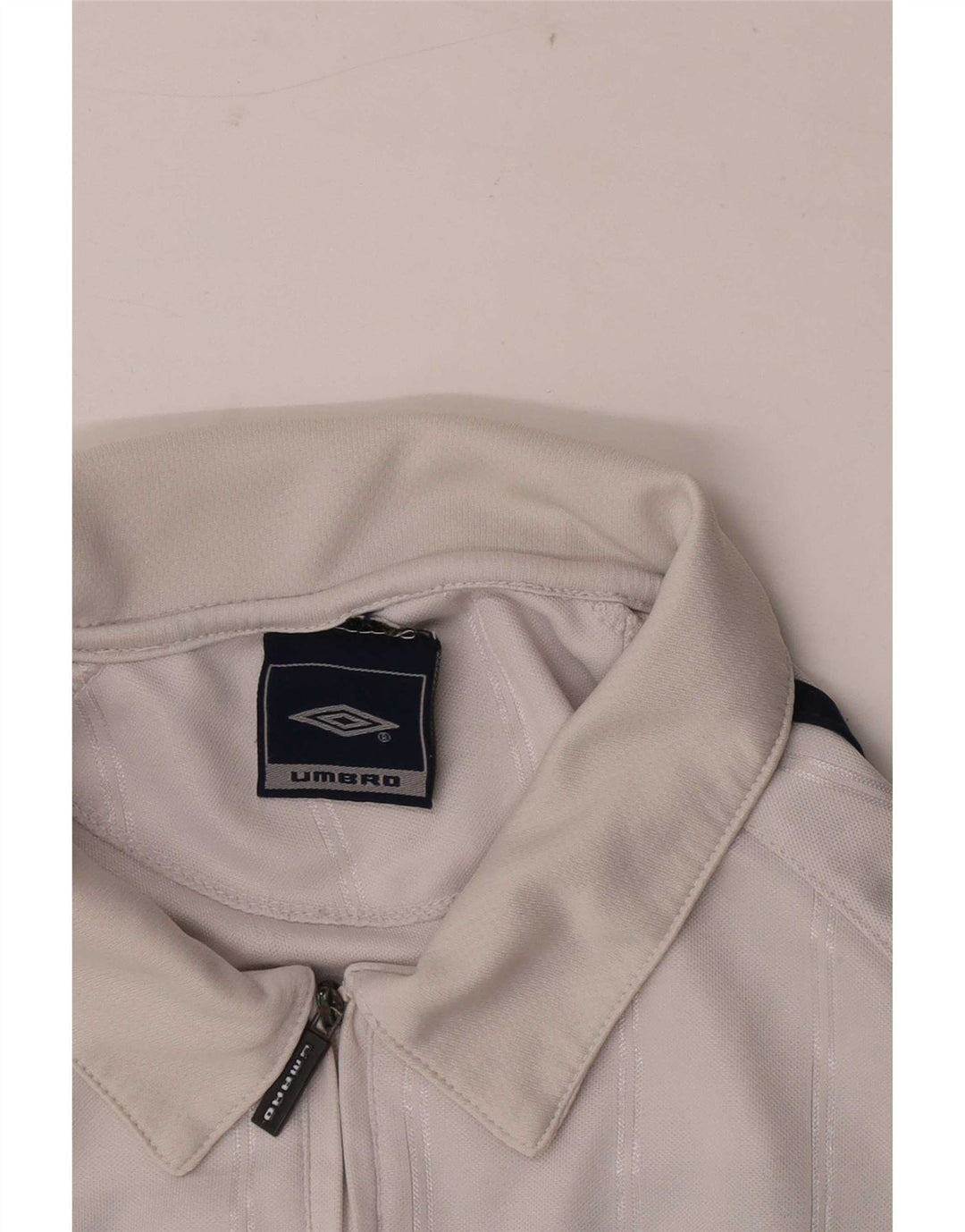Мужская рубашка-поло Umbro, средний белый цвет, цветной блок
