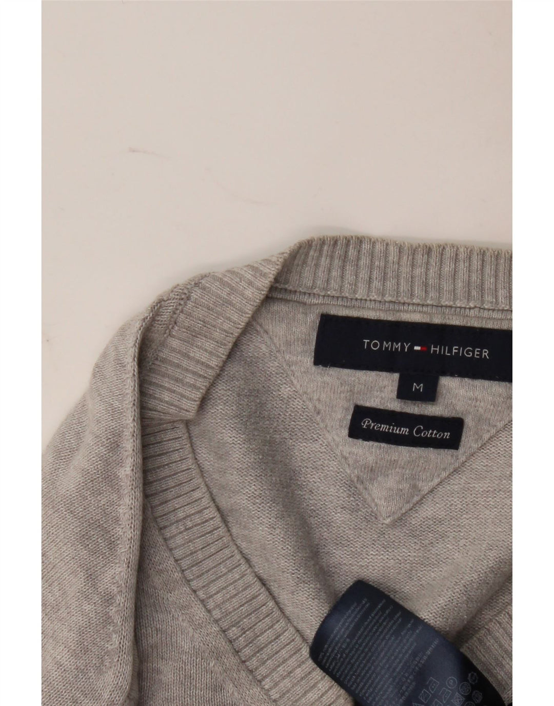 Tommy Hilfiger Мужской джемпер с v-образным вырезом, средний серый хлопковый свитер