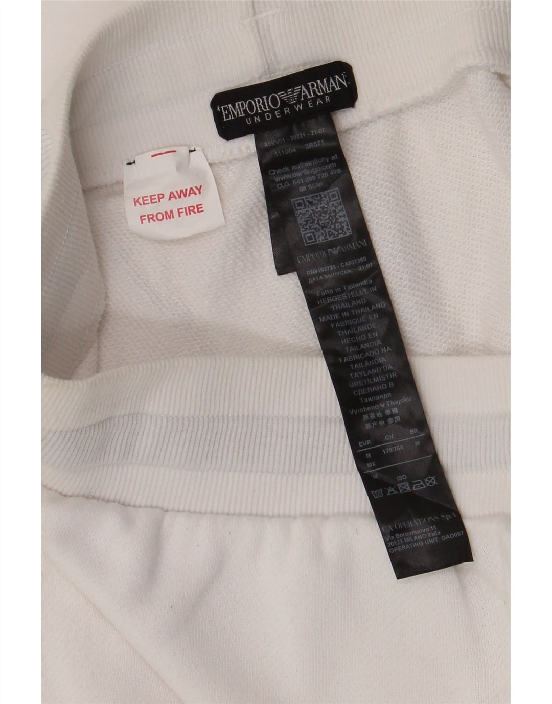 EMPORIO ARMANI Мужские спортивные шорты из хлопка среднего размера белого цвета