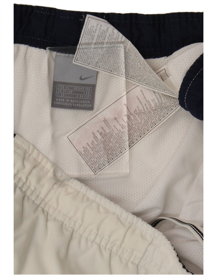 Мужские спортивные шорты Nike UK 37/39 XL, белый полиэстер с цветными блоками