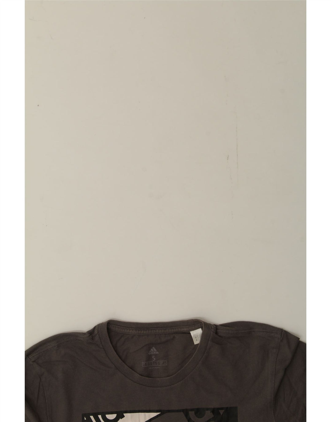 ADIDAS Mens Graphic T-Shirt Top Small Grey Cotton Vintage Adidas and Second-Hand Adidas from Messina Hembry 