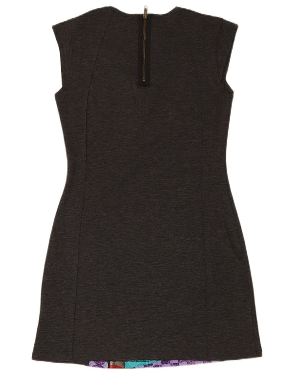 DESIGUAL Женское платье-футляр без рукавов UK 14 Средне-серый пэчворк