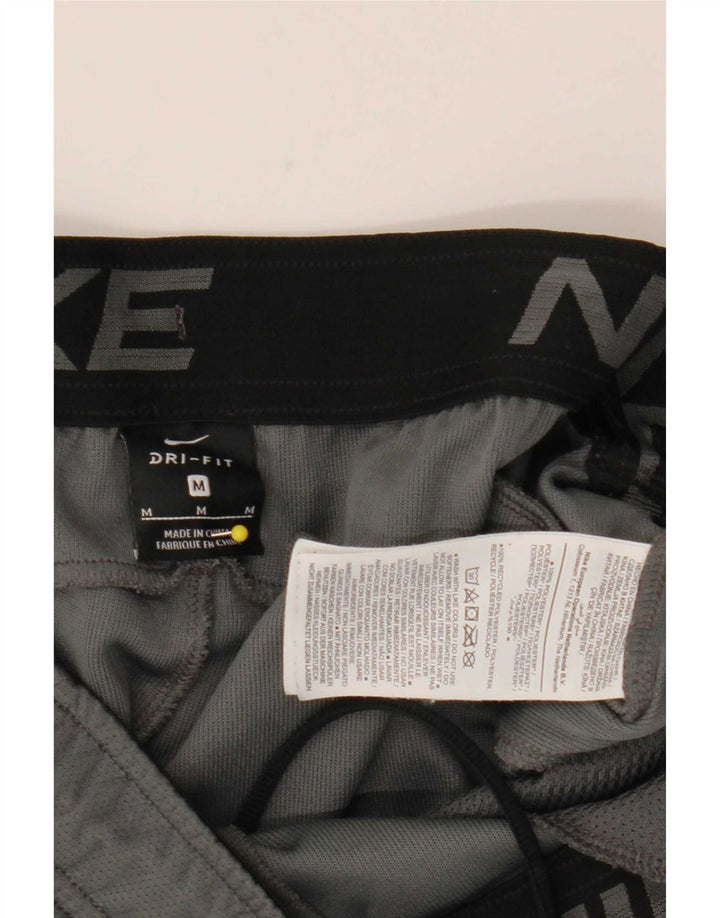 Мужские спортивные шорты Nike Dri Fit среднего серого цвета из полиэстера с цветными блоками