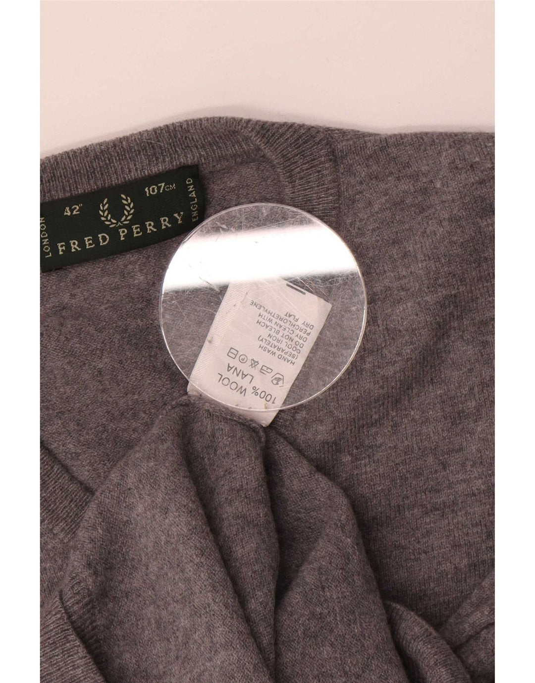 Мужской джемпер с v-образным вырезом Fred Perry, средний серый шерстяной свитер