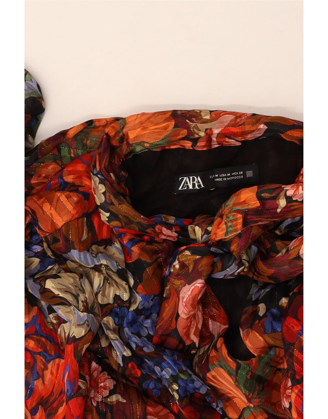 Женское платье трапециевидной формы с завязкой спереди ZARA UK 12, средний цвет, разноцветный цветочный принт