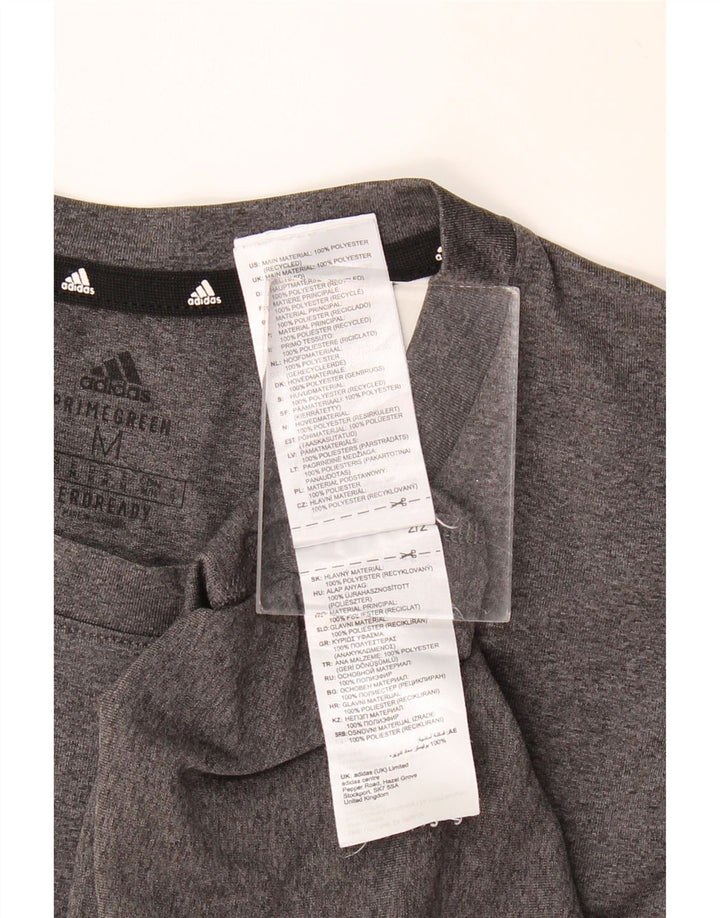 Мужская футболка ADIDAS Aeroready с рисунком, верх из полиэстера среднего серого цвета