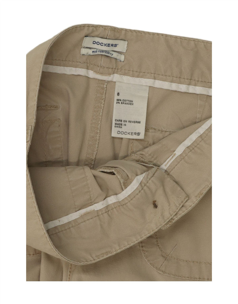 DOCKERS Womens Curvy Mid Rise Cargo Capri Trousers Medium W30 L18  Beige Vintage Dockers and Second-Hand Dockers from Messina Hembry 