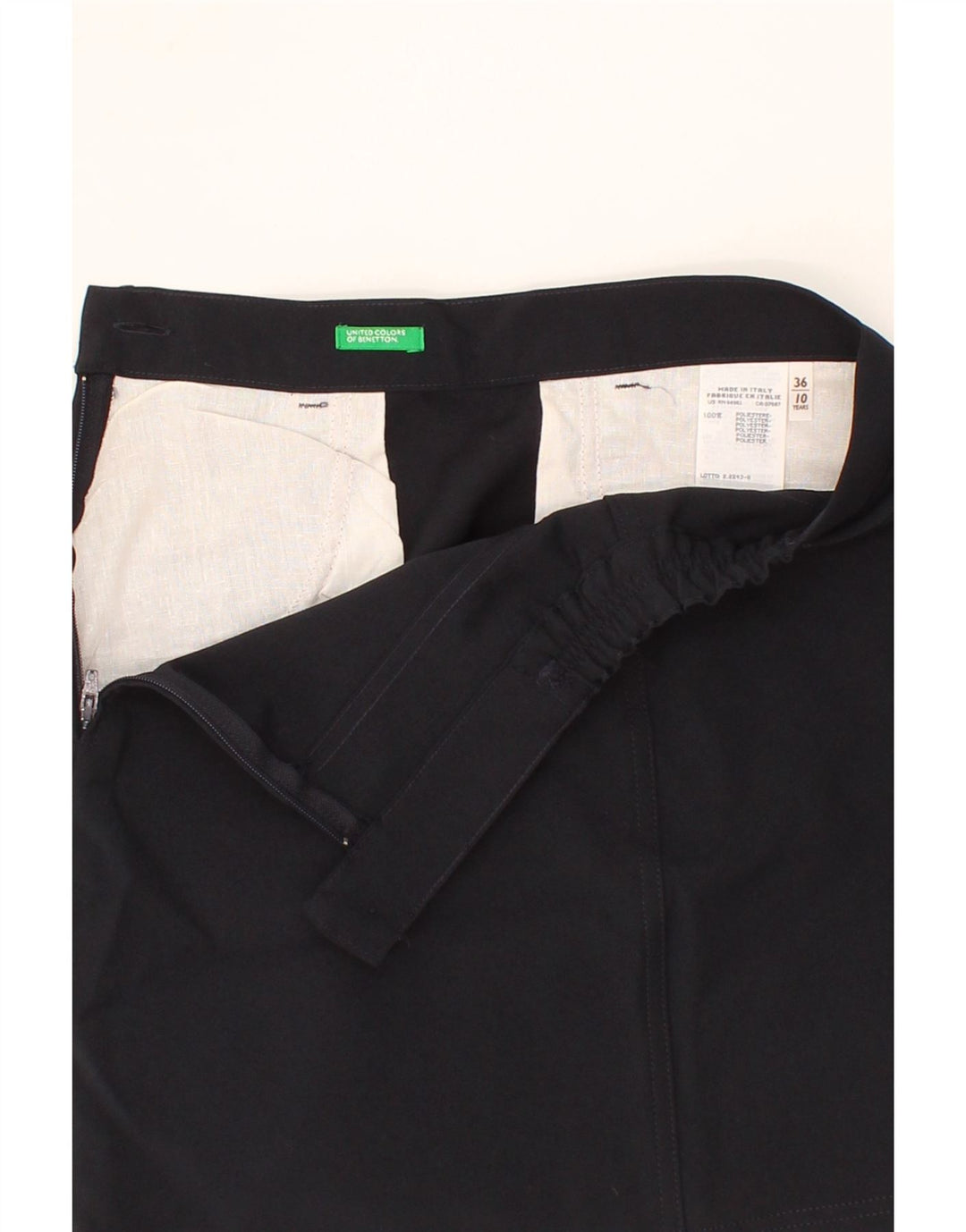 BENETTON Girls A-Line Skirt 9-10 Years W24 Black Polyester Vintage Benetton and Second-Hand Benetton from Messina Hembry 