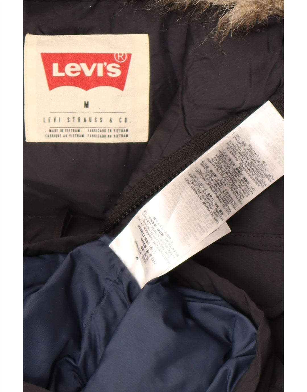 Мужская утепленная куртка с капюшоном Levi's UK 38, средний черный полиамид
