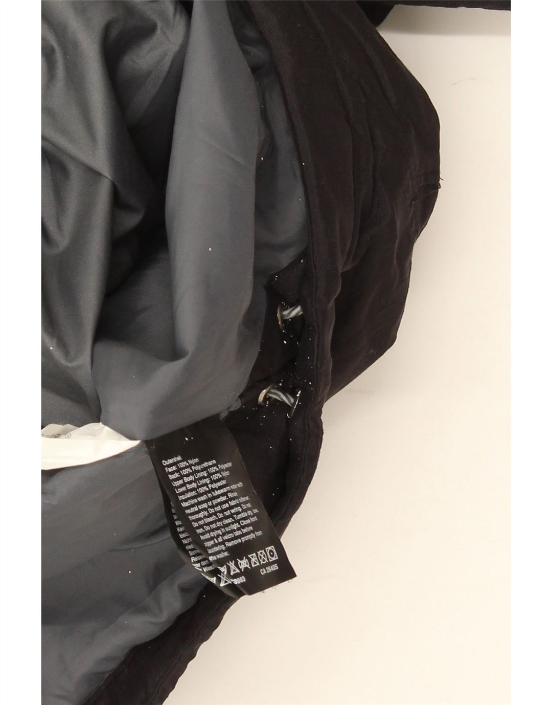 Женская ветровка Helly Hansen UK 38, средний черный нейлон с цветными блоками