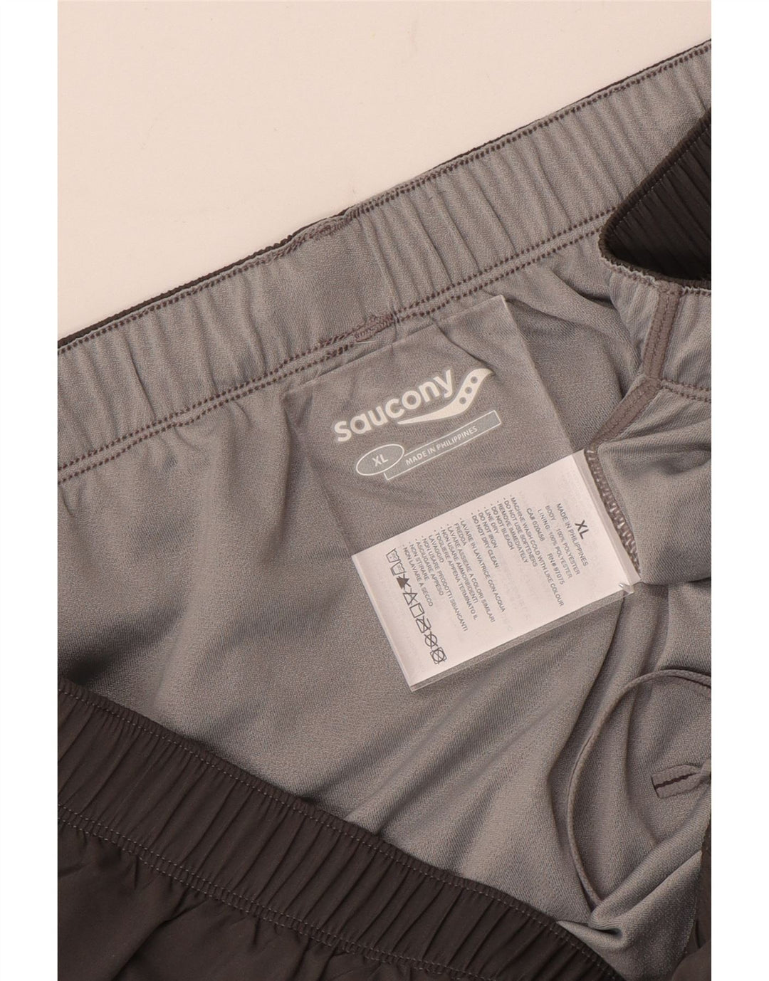 Мужские спортивные шорты Saucony XL серые из полиэстера