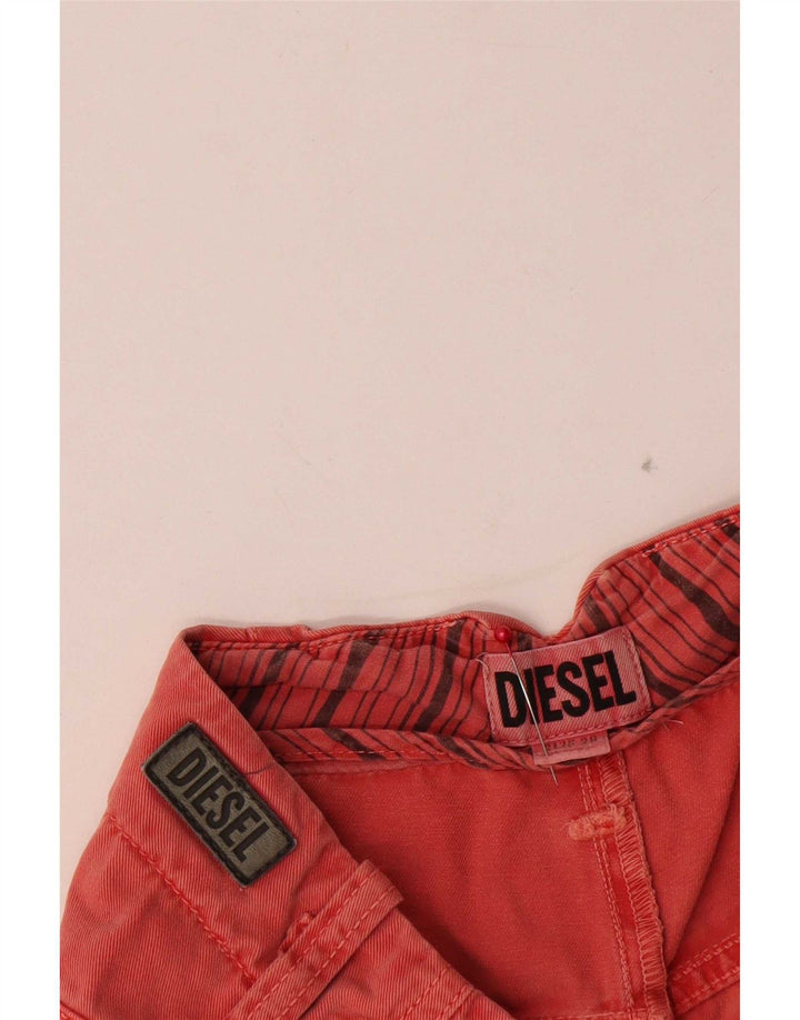 Женские шорты Diesel W28, средние красные