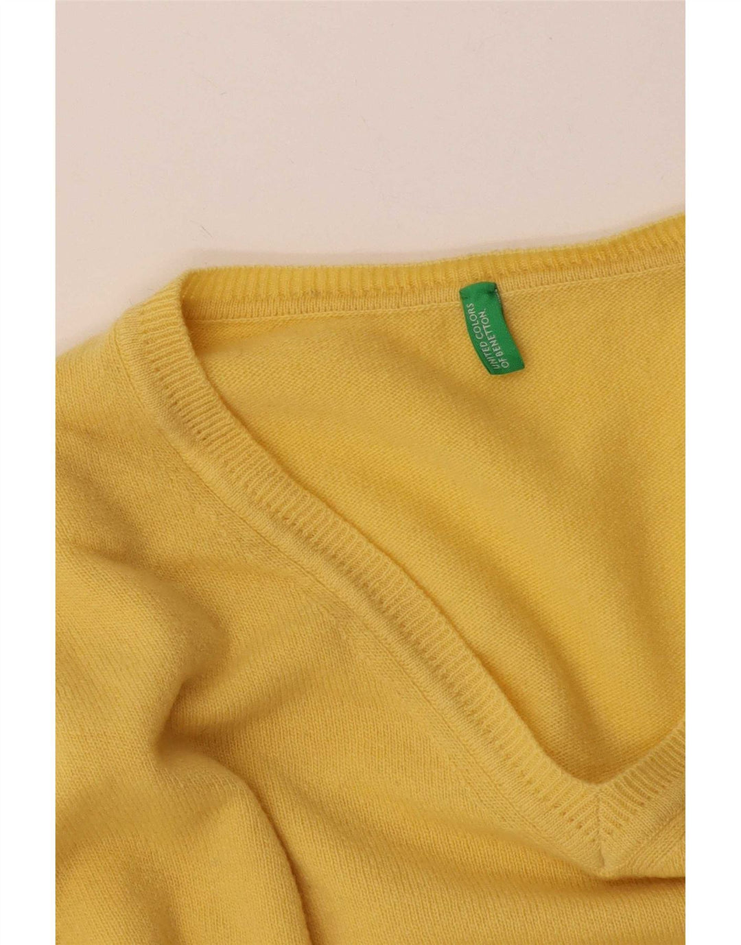 Мужской джемпер с v-образным вырезом Benetton, средний желтый