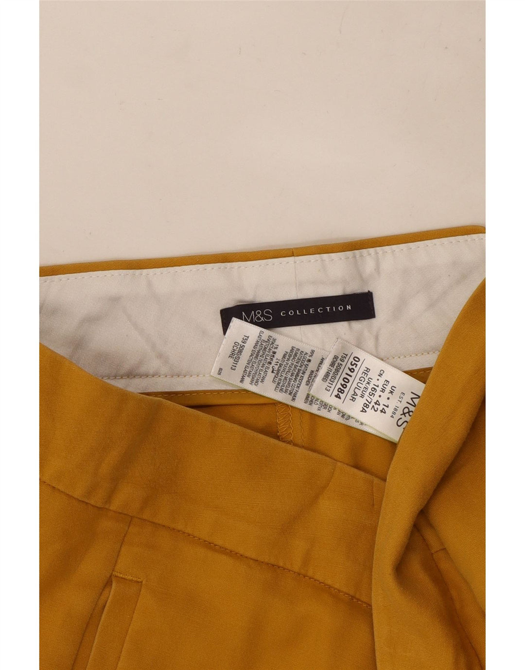 Marks & Spencer Womens Regular Cropped Trousers UK 14 Medium W34 L24 Yellow