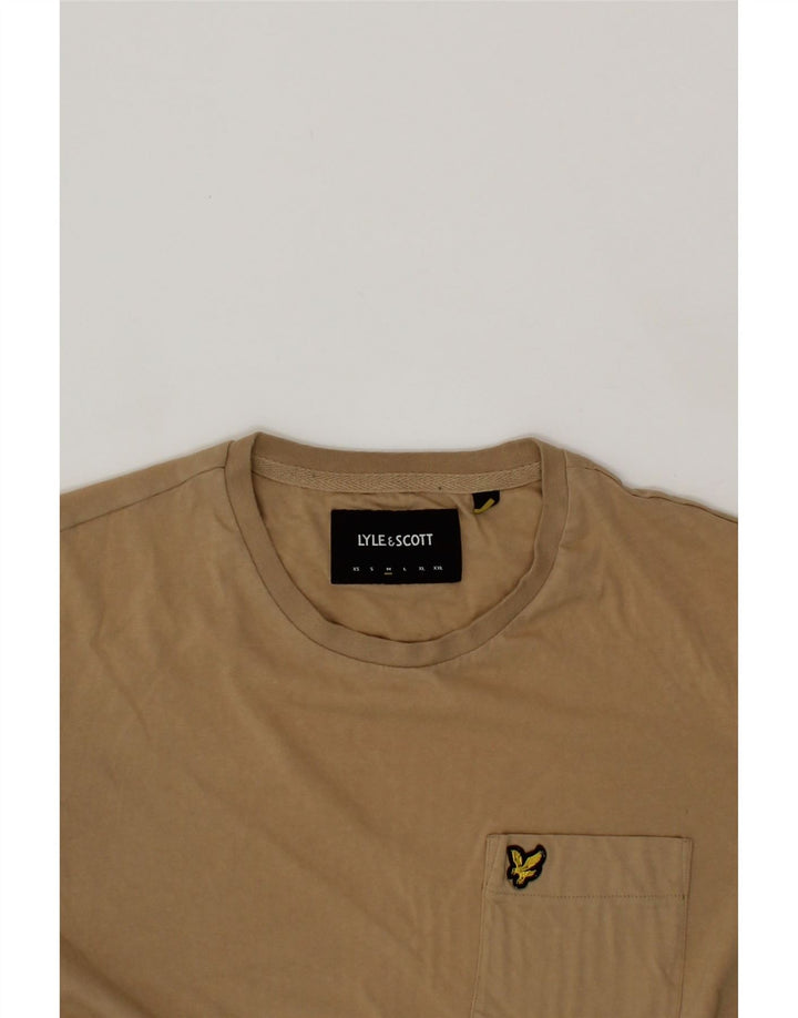 LYLE & SCOTT Mens T-Shirt Top Medium Beige Cotton Vintage Lyle & Scott and Second-Hand Lyle & Scott from Messina Hembry 