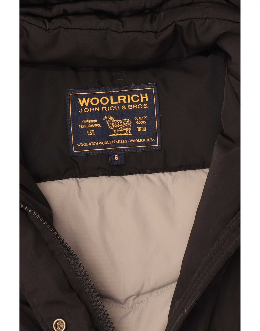 Утепленная куртка с капюшоном для девочек Woolrich, 5-6 лет, черная