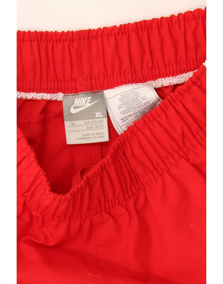 NIKE Boys Sport Shorts 13-14 Years XL  Red Colourblock Polyester Vintage Nike and Second-Hand Nike from Messina Hembry 