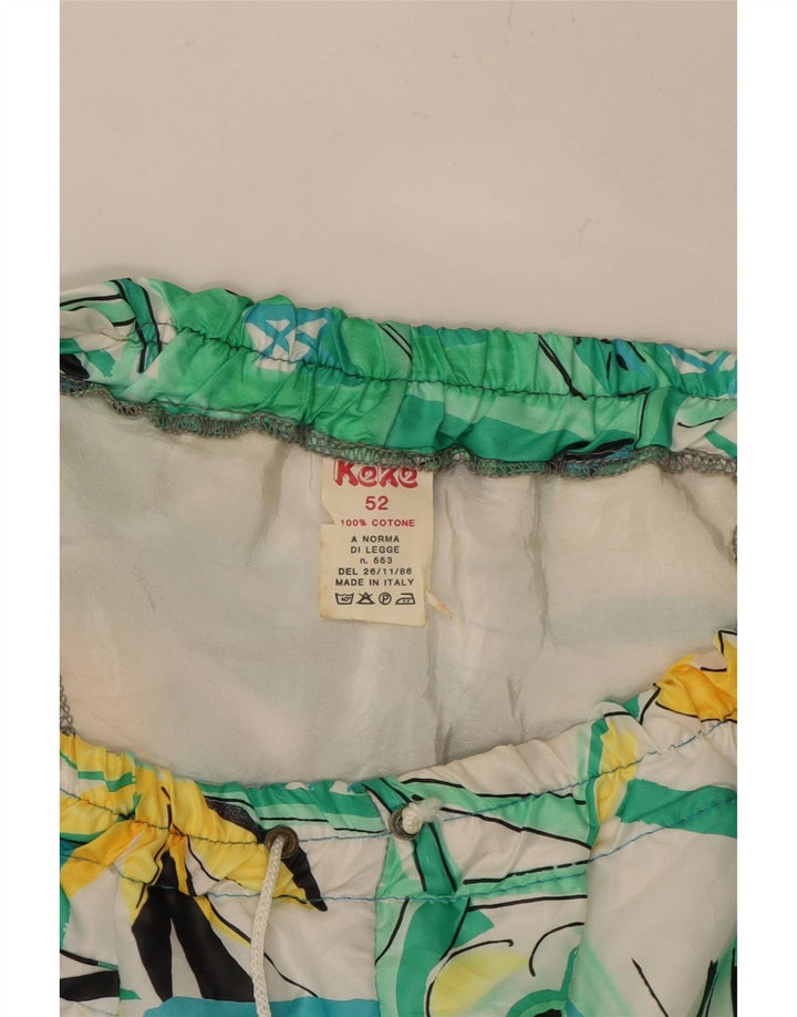 VINTAGE Mens Abstract Pattern Sport Shorts IT 52 Large Multicoloured Vintage Vintage and Second-Hand Vintage from Messina Hembry 