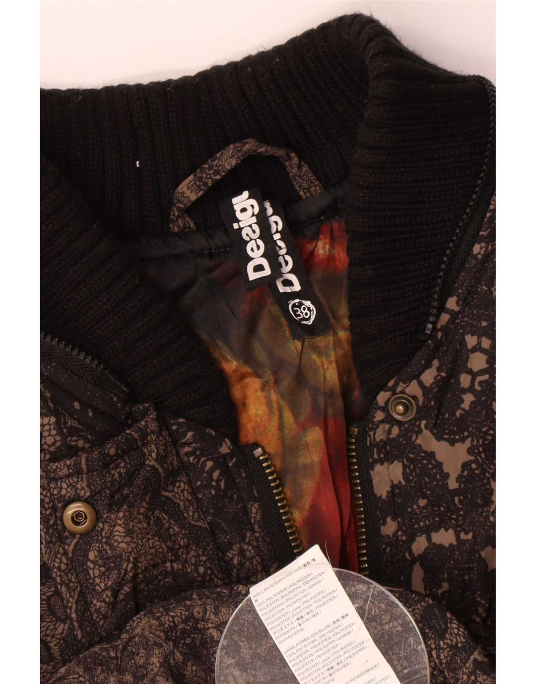 Женская стеганая куртка Desigual с графическим рисунком EU 38, средний коричневый цвет с узором пейсли, полиэстер
