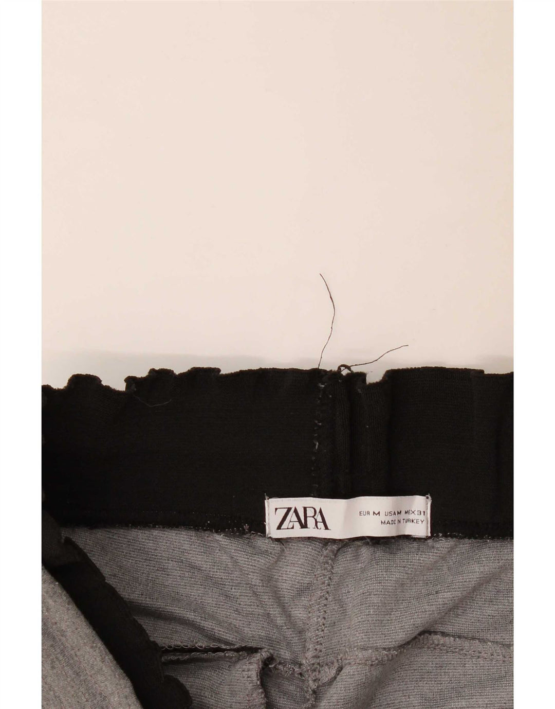 Мужские укороченные спортивные брюки Zara среднего серого цвета с цветными блоками