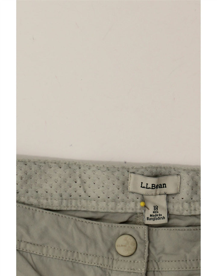 L.L.BEAN Womens Cargo Shorts US 18 2XL W38  Khaki Nylon Vintage L.L.Bean and Second-Hand L.L.Bean from Messina Hembry 