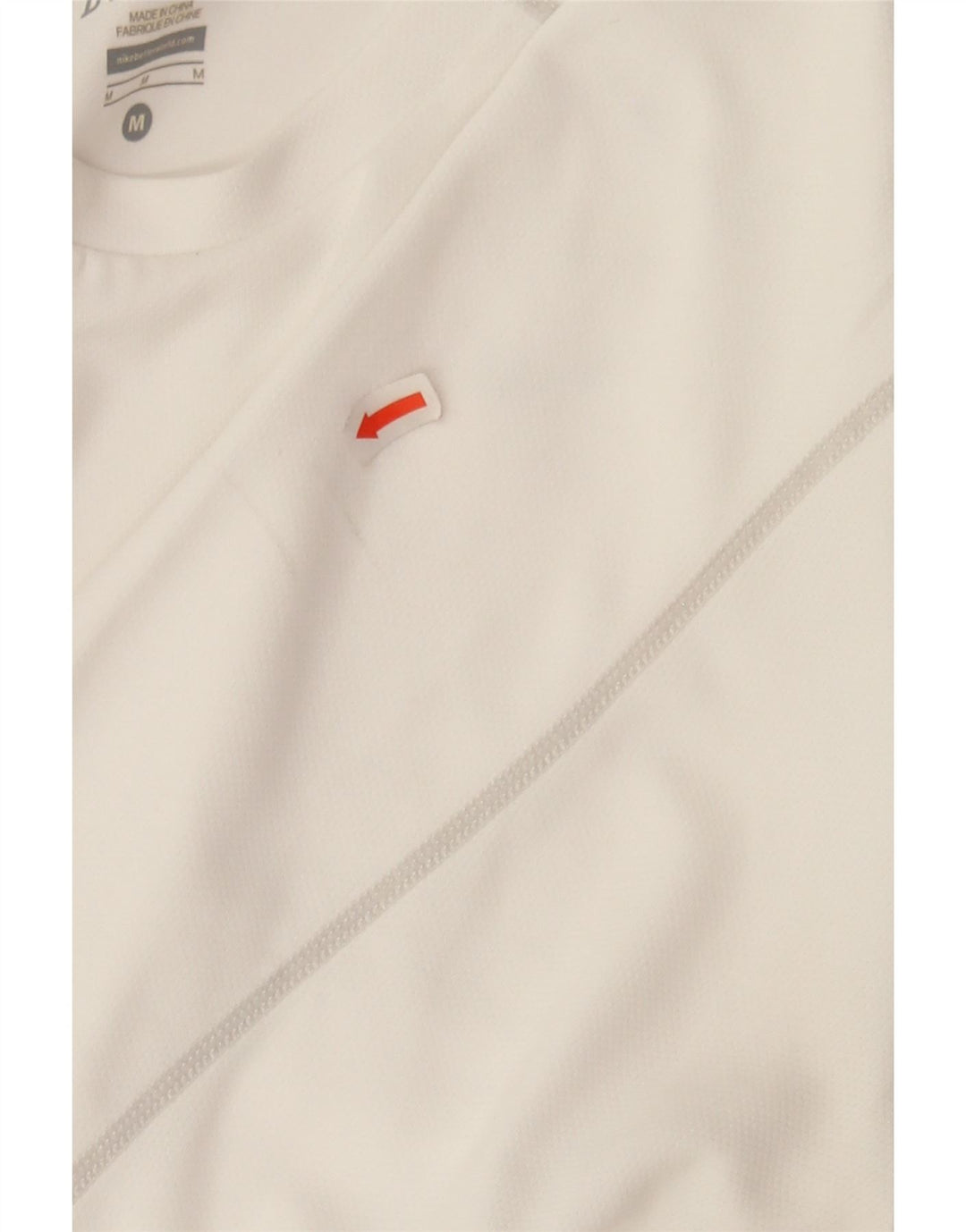 NIKE Mens Dri Fit T-Shirt Top Medium White Polyester Vintage Nike and Second-Hand Nike from Messina Hembry 