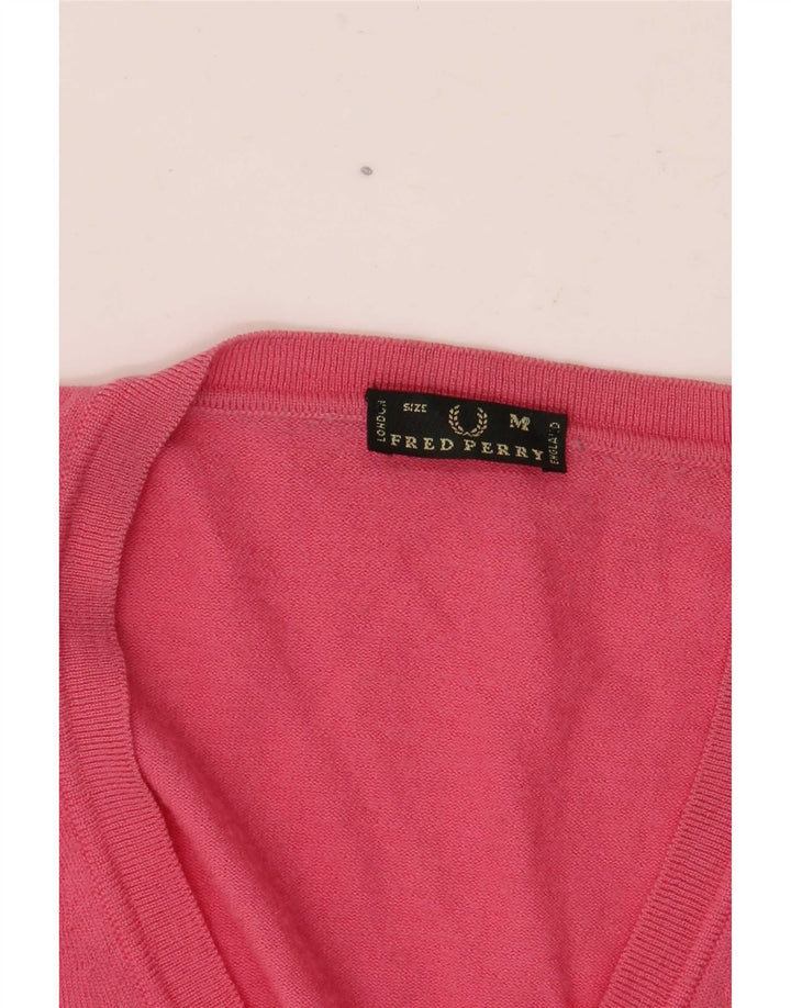 Женский джемпер с v-образным вырезом Fred Perry UK 12, средний розовый