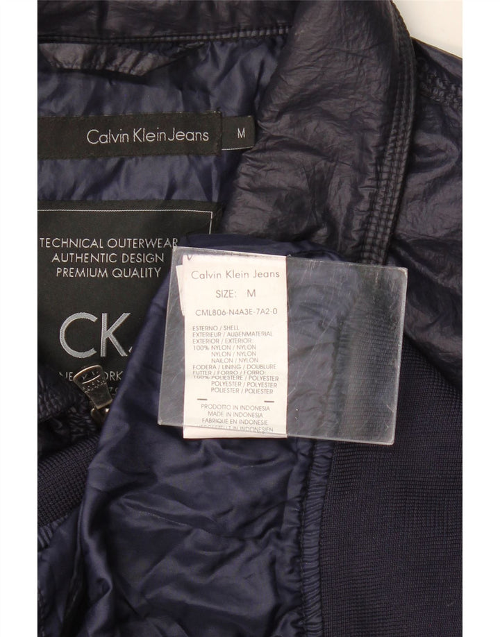 Мужская куртка-бомбер CALVIN KLEIN JEANS UK 38, средний темно-синий нейлон