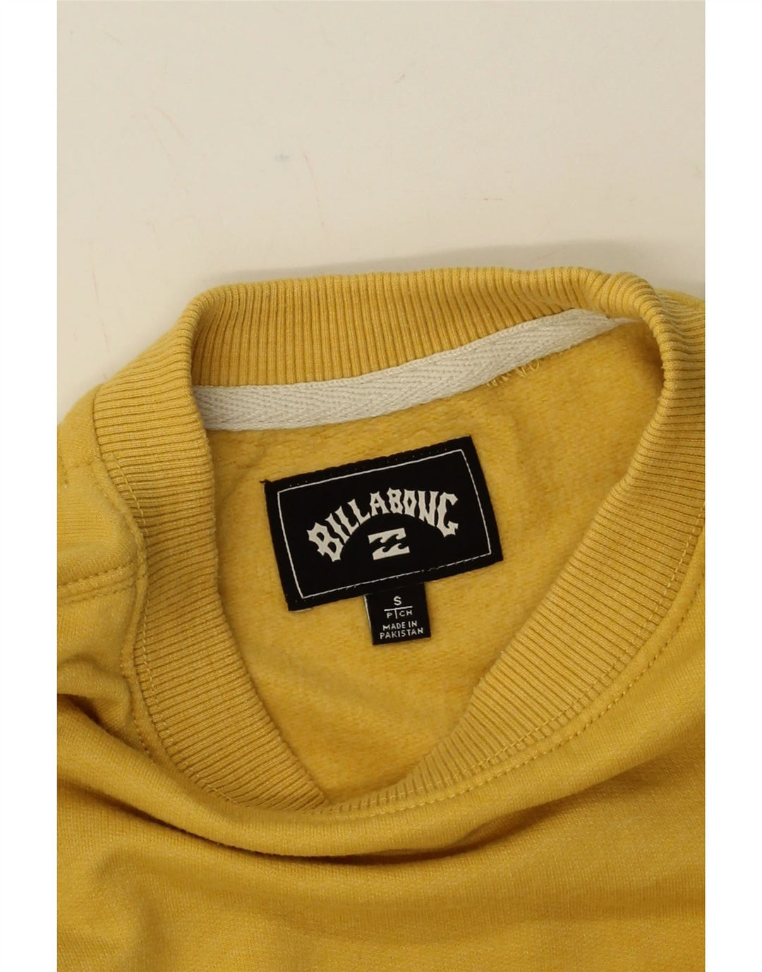 BILLABONG Mens Sweatshirt Jumper Small Yellow