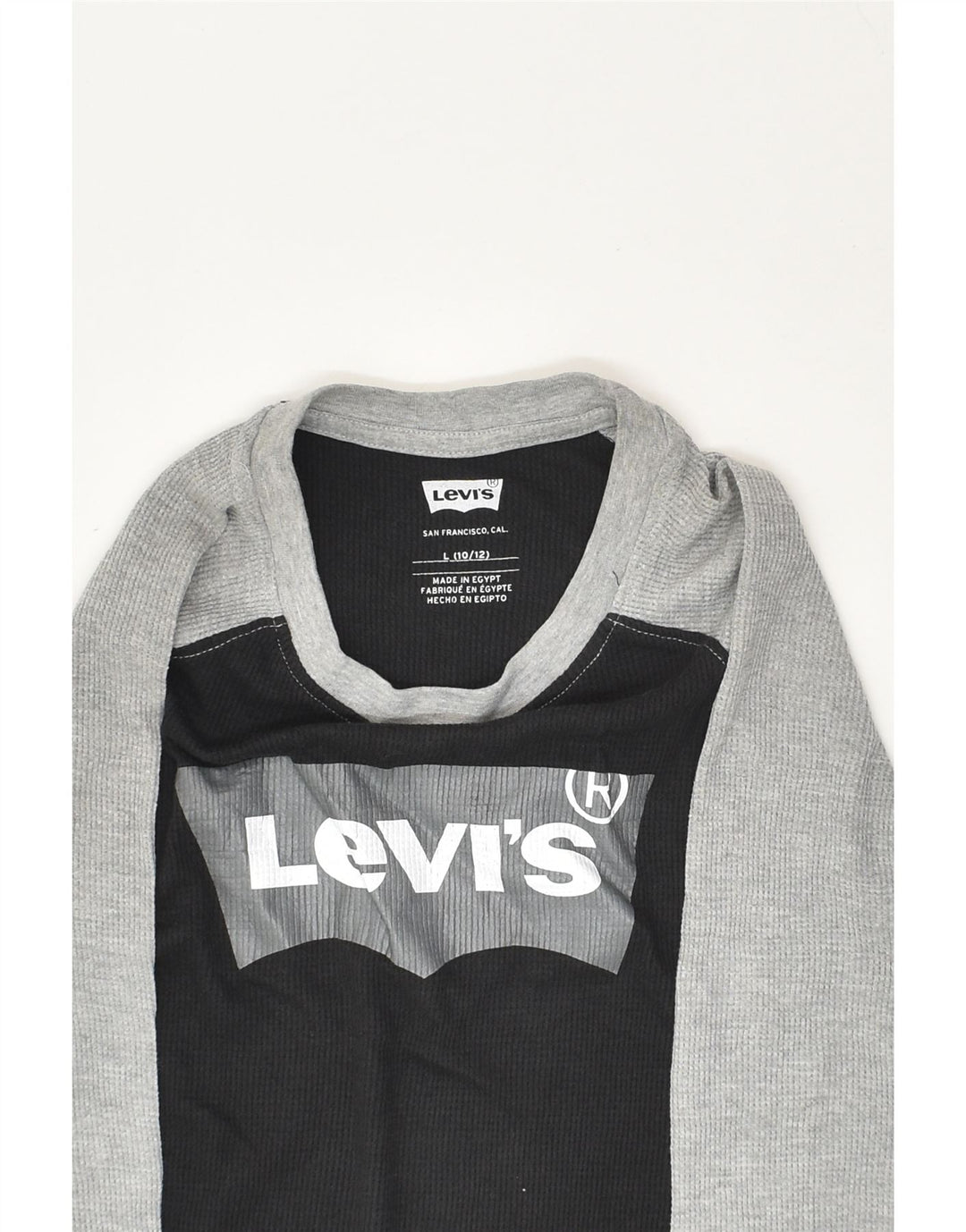 LEVI'S Boys Graphic Top Long Sleeve 10-11 Years Large  Black Colourblock | Vintage Levi's | Thrift | Second-Hand Levi's | Used Clothing | Messina Hembry 