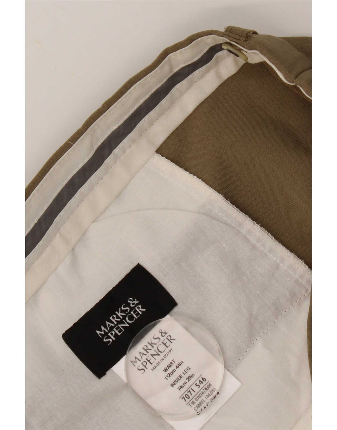 Мужские костюмные брюки Marks & Spencer W44 L29 бежевого цвета из полиэстера