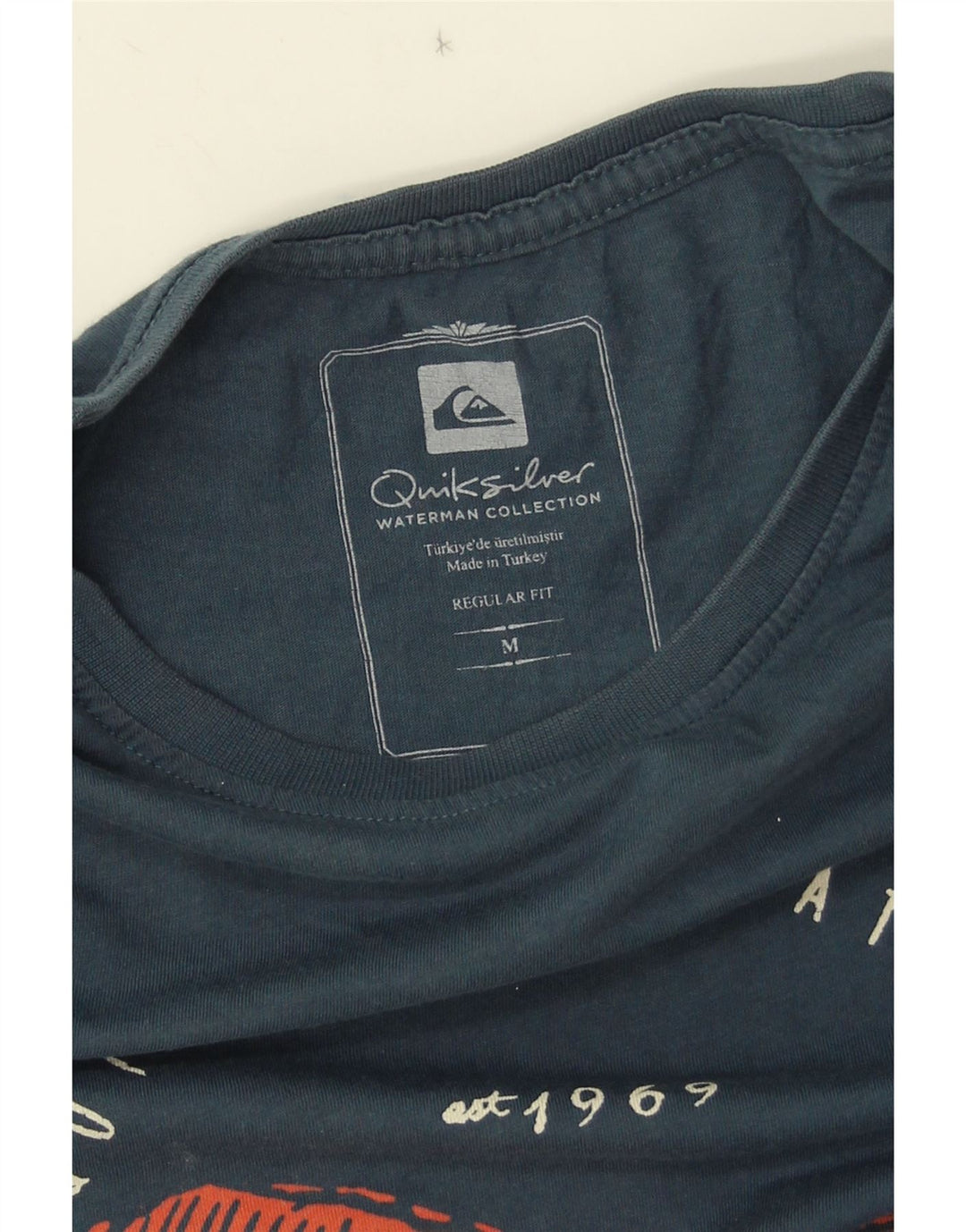 Мужская футболка обычного кроя Quiksilver с рисунком, средний темно-синий