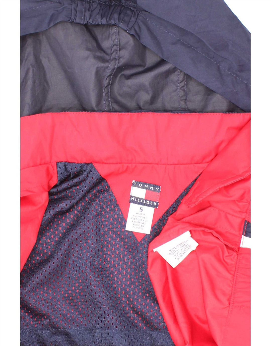 Tommy Hilfiger Куртка-бомбер с капюшоном для мальчиков 4–5 лет, красная с цветными блоками