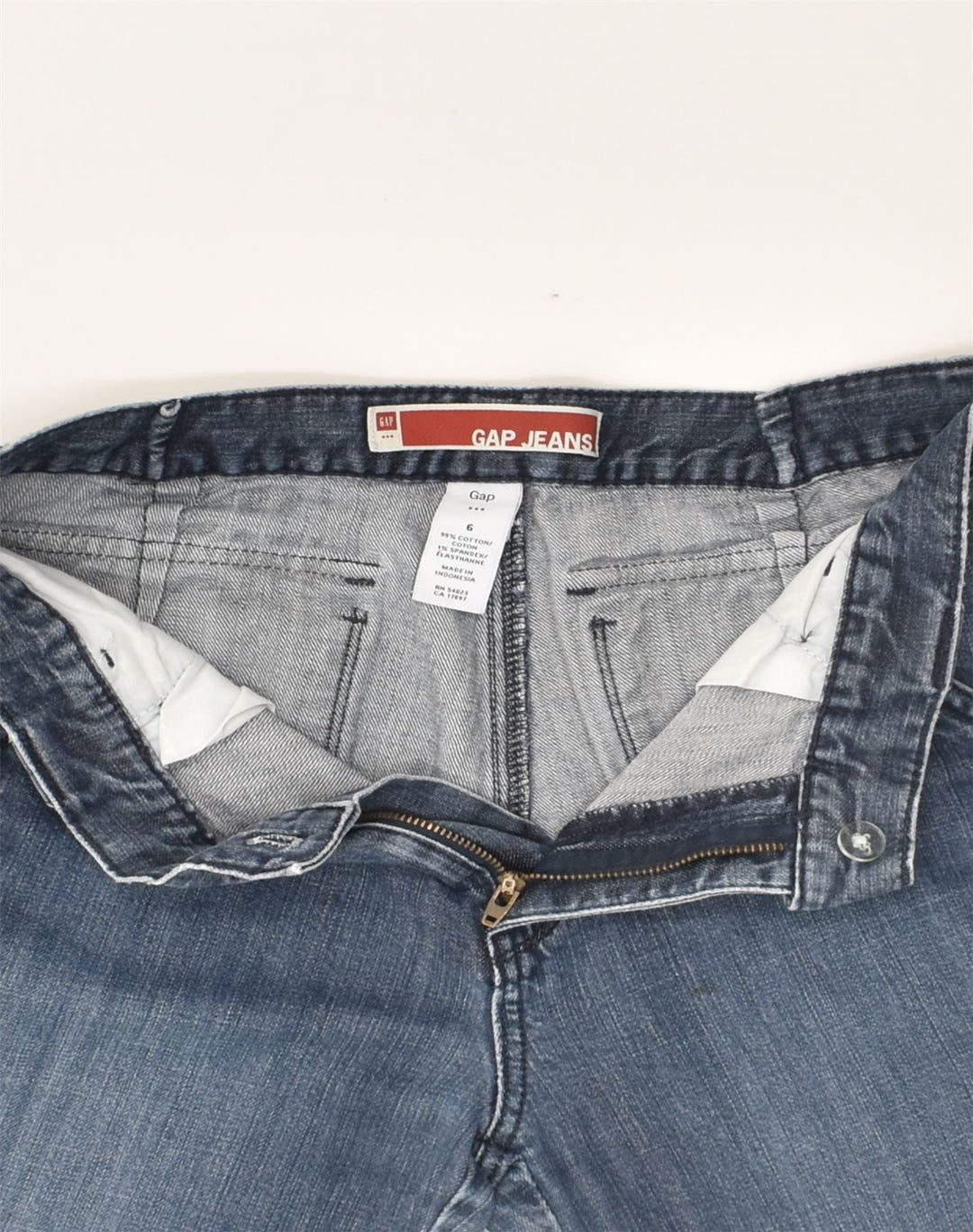 GAP Womens Denim Shorts US 6 Medium W30 Blue Cotton | Vintage Gap | Thrift | Second-Hand Gap | Used Clothing | Messina Hembry 