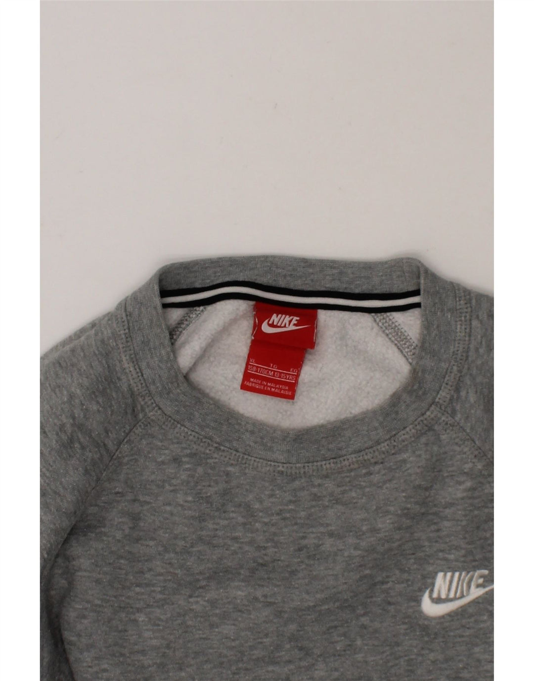 NIKE Boys Sweatshirt Jumper 13-14 Years XL Grey Cotton Vintage Nike and Second-Hand Nike from Messina Hembry 