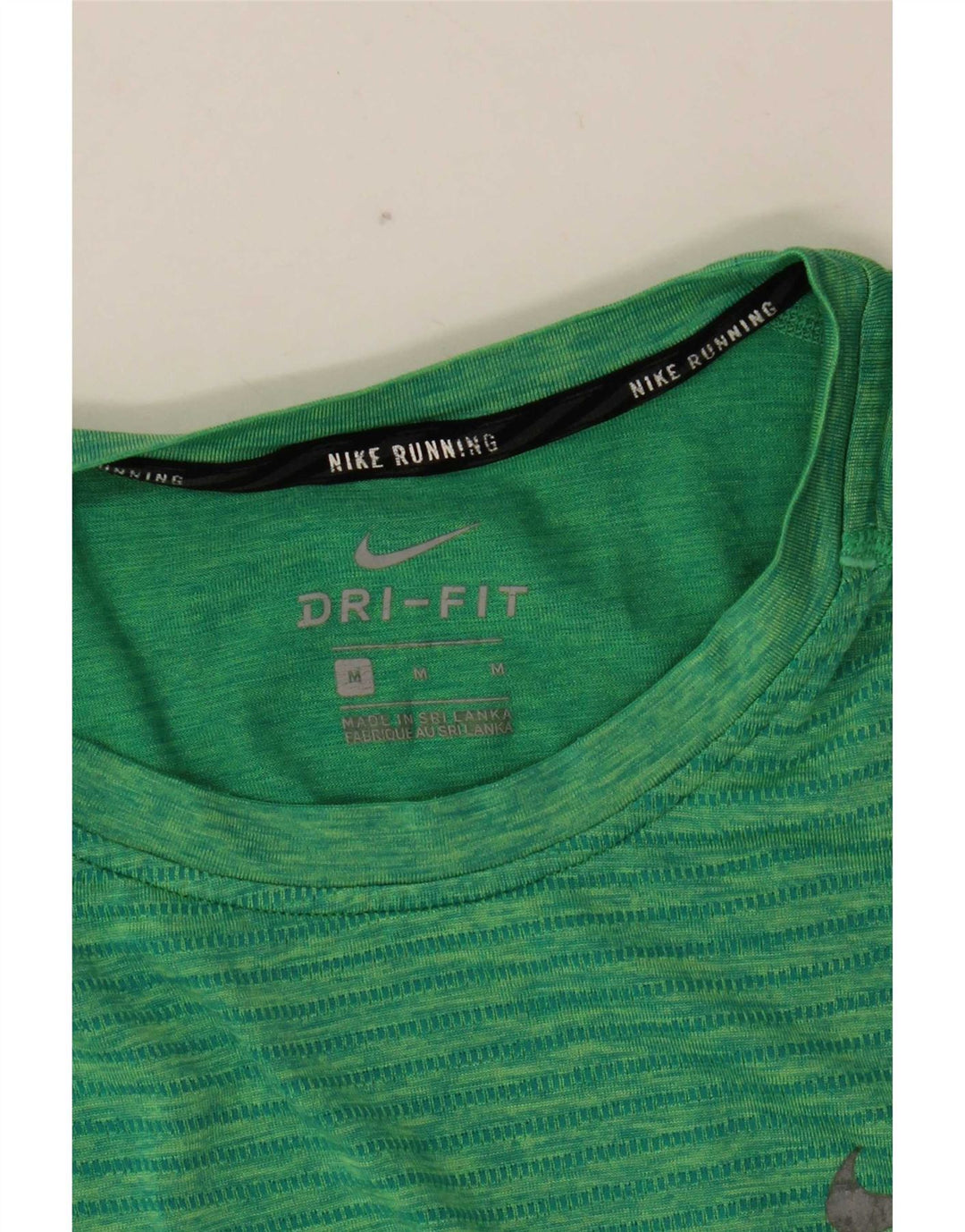 Мужская футболка Nike Dri Fit средней длины в зеленую полоску