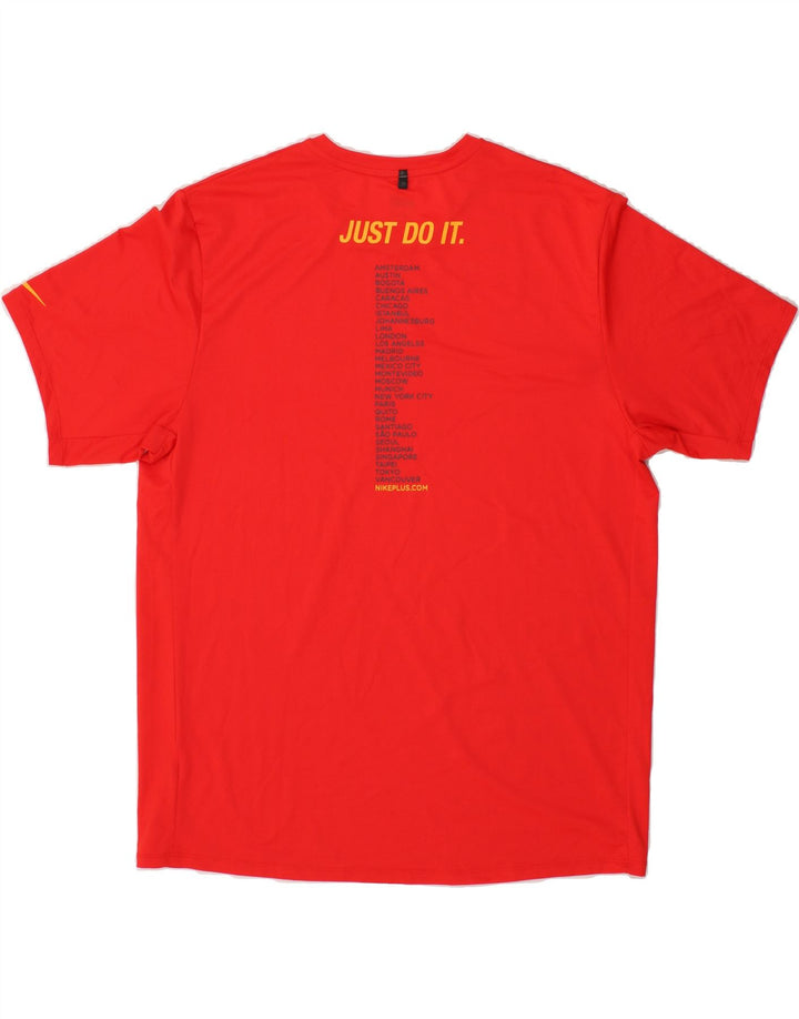 NIKE Mens Graphic T-Shirt Top UK 42/44 Large Red Polyamide Vintage Nike and Second-Hand Nike from Messina Hembry 