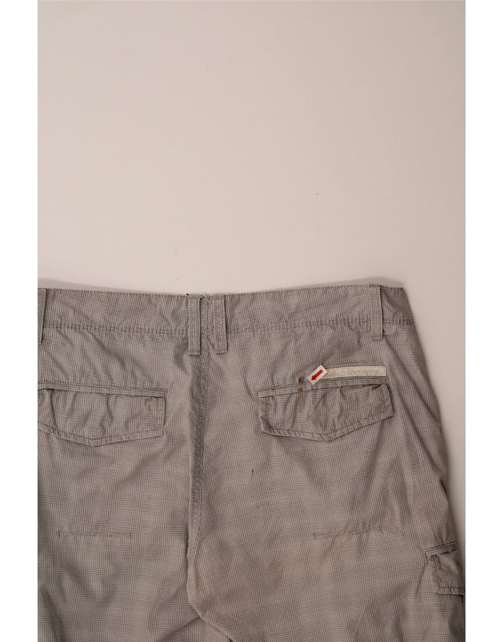 CALVIN KLEIN Mens Cargo Shorts W32 Medium Grey Check Cotton Vintage Calvin Klein and Second-Hand Calvin Klein from Messina Hembry 