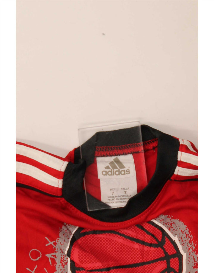 Майка Adidas с графическим рисунком для мальчиков 6–7 лет, красный полиэстер с цветными блоками