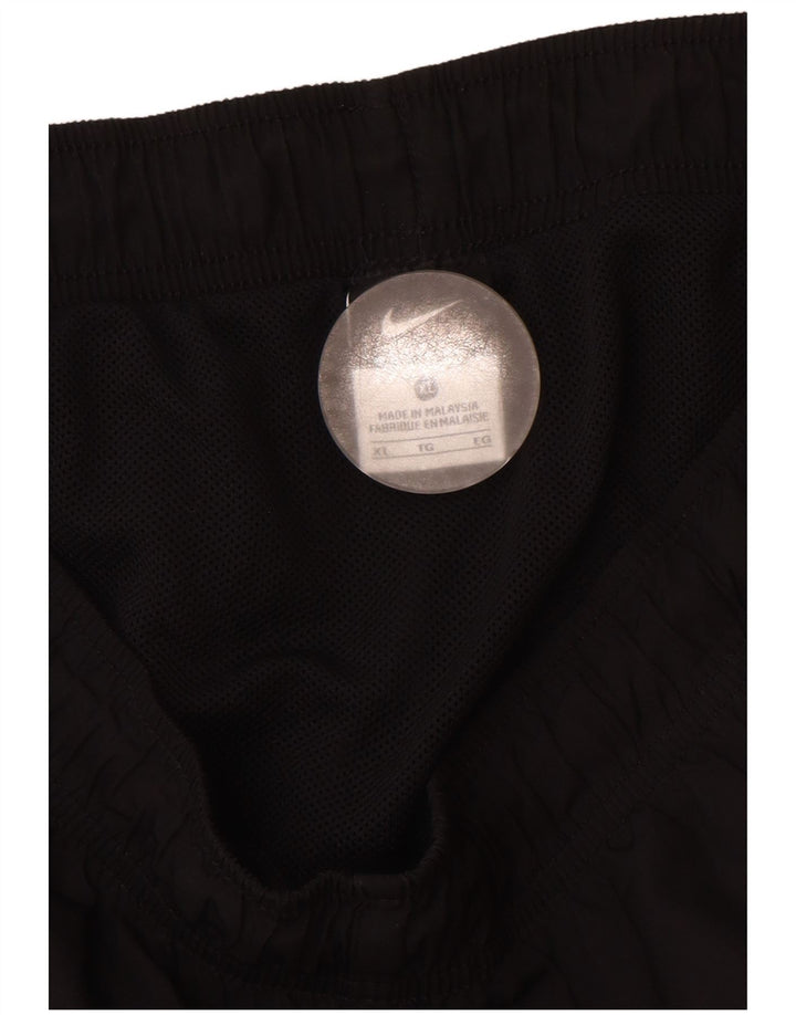 Мужские спортивные шорты-бермуды Nike XL, черные, полиэстер с цветными блоками