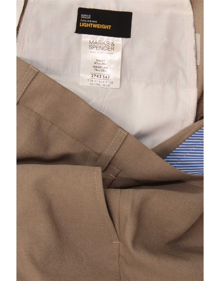 Мужские прямые костюмные брюки Marks & Spencer W36 L29 бежевого цвета из полиэстера