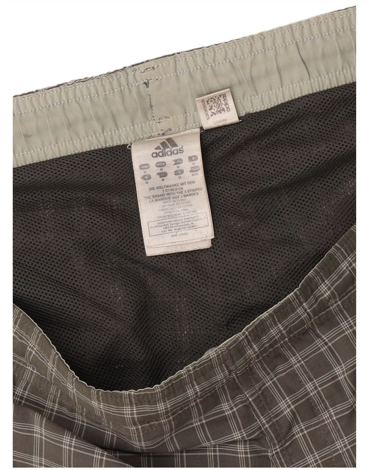 Мужские шорты для плавания Adidas среднего серого цвета в клетку из полиэстера