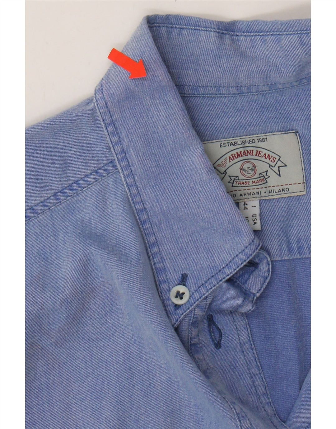 ARMANI JEANS Womens Oversized Denim Shirt IT 44 Medium Blue Cotton Vintage Armani Jeans and Second-Hand Armani Jeans from Messina Hembry 